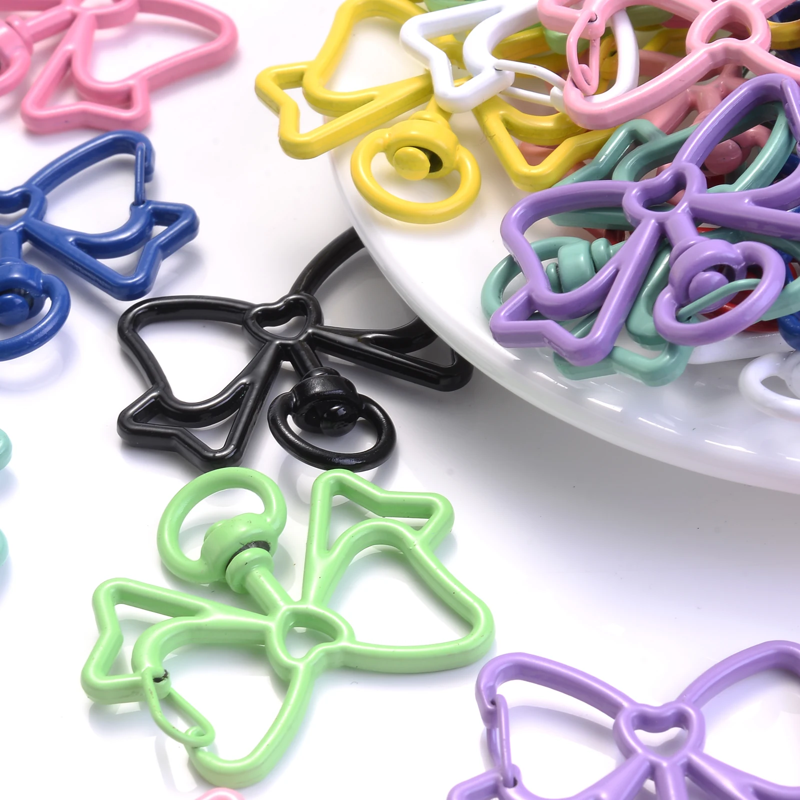 5 stücke 33x39mm bunte Buttfly Hummer verschluss Karabiner haken Legierung hand gefertigten Schlüssel ring Schlüssel anhänger für DIY Schmuck herstellung Zubehör – Detail 7