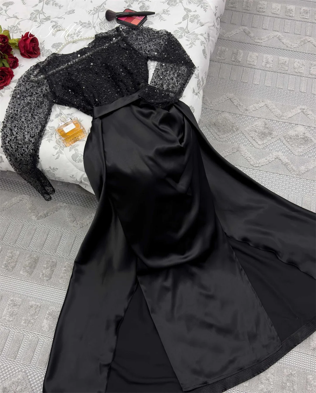 OIMG O-Neck Black Sequined Prom Dresses Mermaid Women Satin Long Sleeves Vintage Elegant Evening Gowns Formal Party Dress