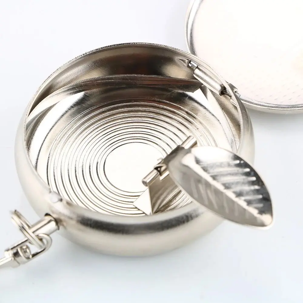 Mini Metal Cigarette Ashtray Key Chain Round Shaped Ashtray Portable Smoking Accessories Cigarette Supplies