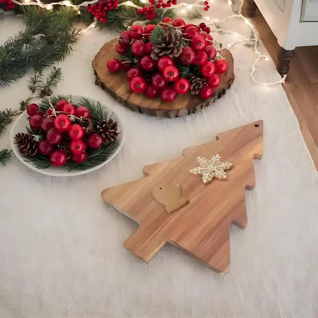 Wooden Christmas Cutting Board Wooden Christmas Tree Cutting Board Charcuterie Board Vegetable Platter Serving Tray With Handle 2