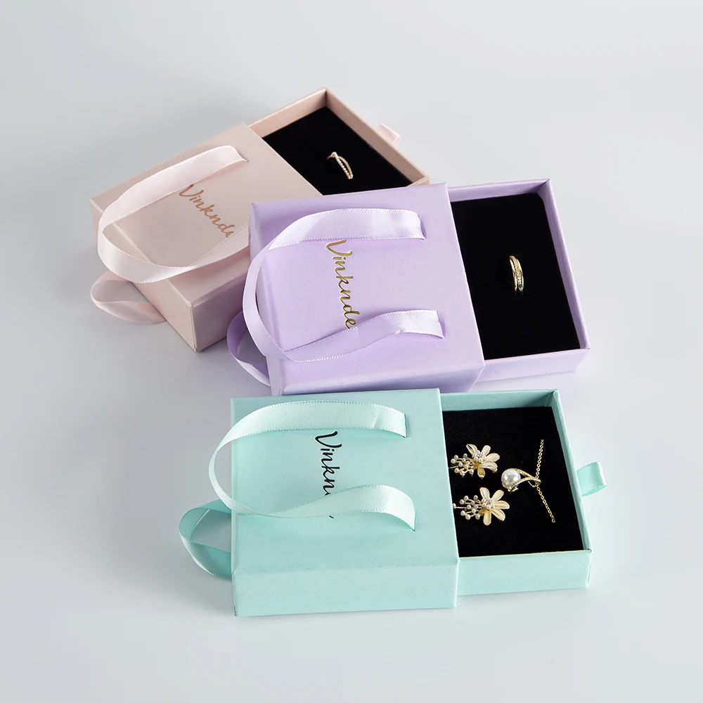 50pcs Sliding Paper Box Custom Jewelry Drawer Box Tote 10x10x3.5cm Personalized Logo Necklace Earring Jewelry Packaging Box Bulk