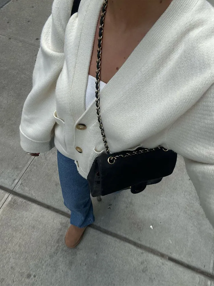 Women Classic Solid V Neck Pocket Cardigan Casual Long Sleeve Single-breasted Sweater Fall Fashion New Lady Commuting Streetwear 2