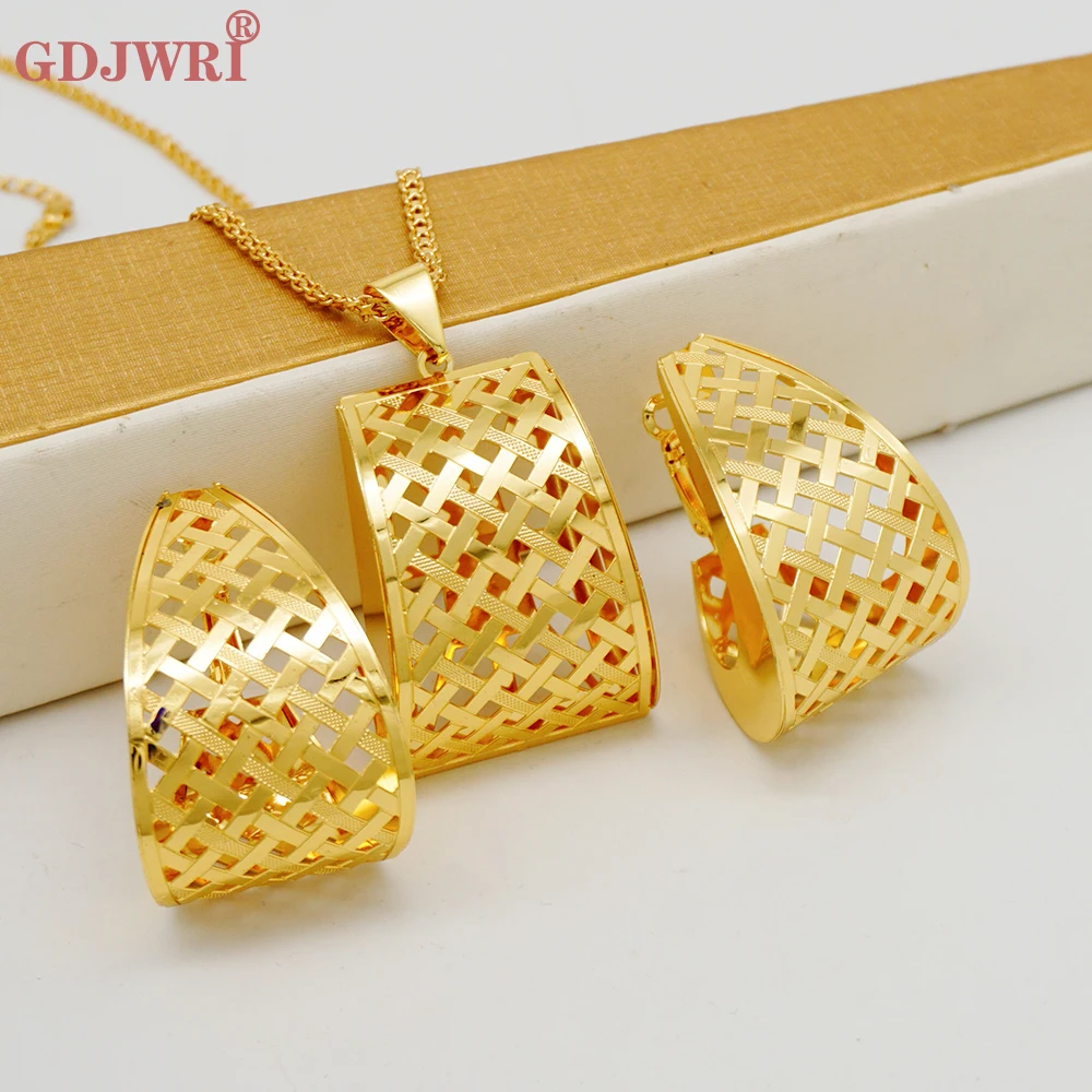 

Fashion Jewelry Ethiopian Simple Square Earrings Pendant Necklace Set Dubai Gold Color For Women Daily Wear Jewellery