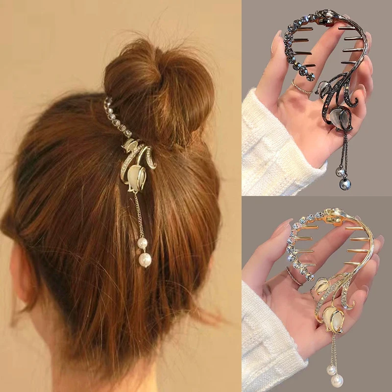 

Rhinestone Tulip Hair Claw Clip Pearl Tassel Pill Head Ponytail Buckle Hair Clip Women Hairpin Girls Barrette Hair Accessories