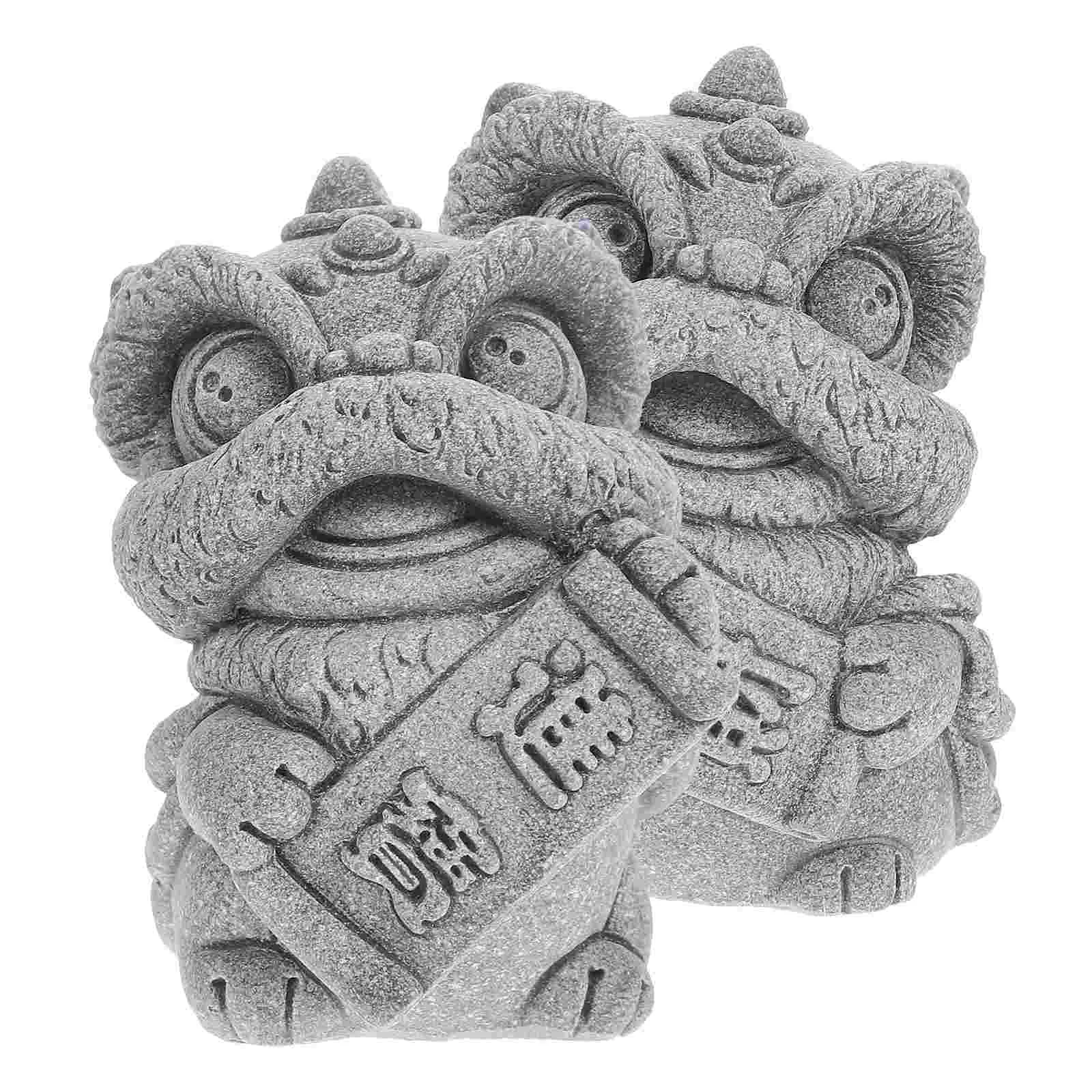 

2Pcs Chinese Guardian Lion Sculpture Garden Animal Statue Mini Lion Sculpture
