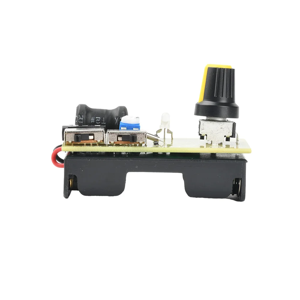 4-Band Digital Radio Receiver with Adjustable Volume and Headphone Capability