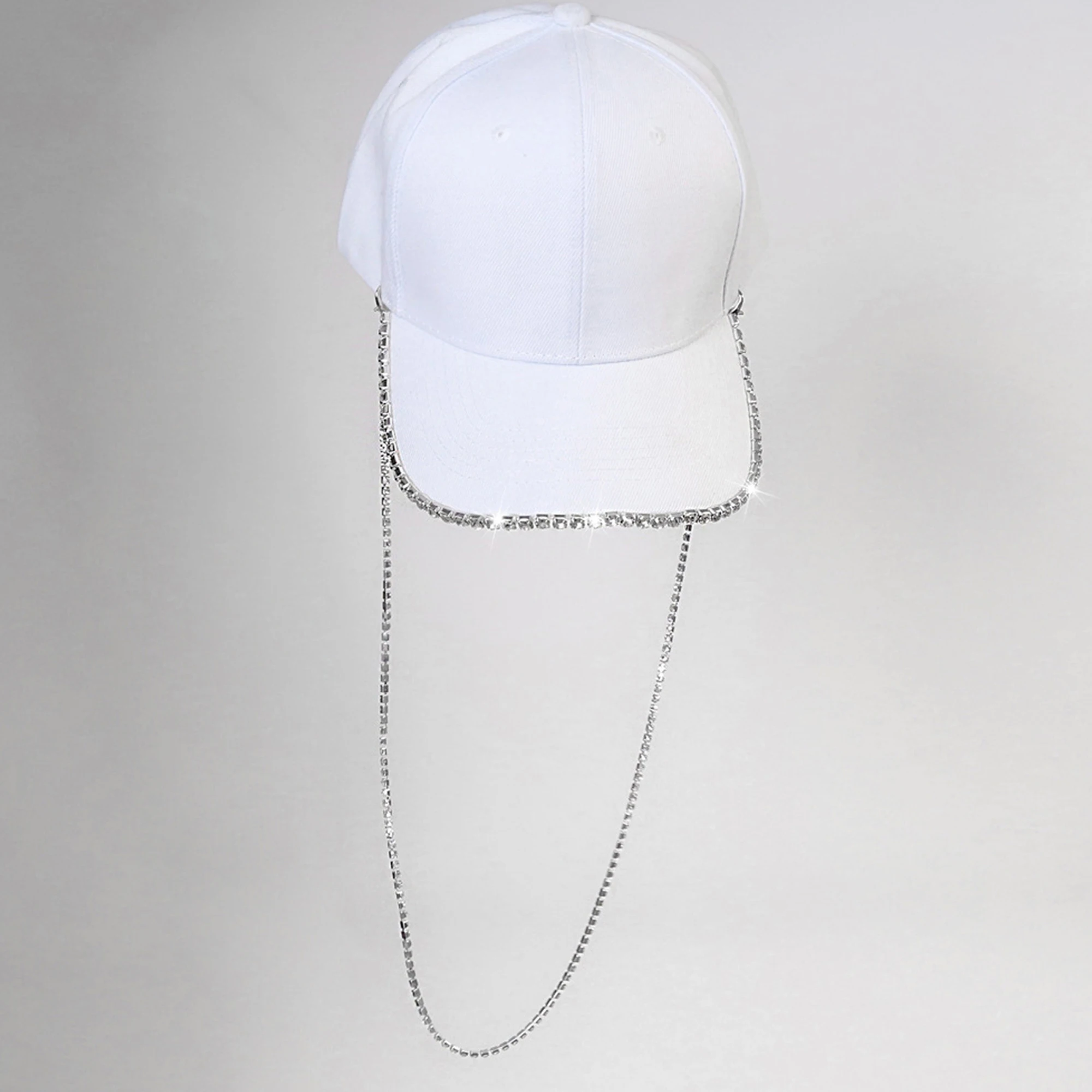 Stylish Women s Baseball Cap with Sparkling Rhinestone Chain Adjustable Trucker Hat for Outdoor Activities Breathable Design
