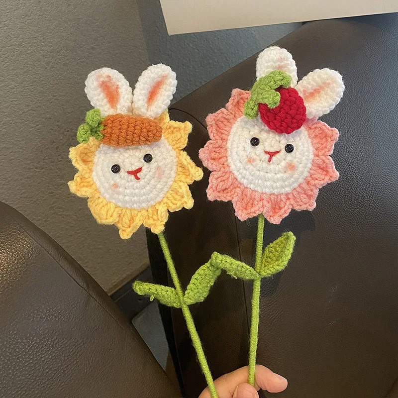 Flower Bouquet Pig Rabbit Crochet Hand-knitted Kawaii Homemade Artificial Valentine's Day Wedding Gift