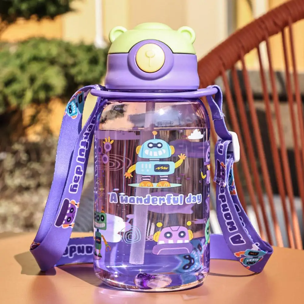 Cartoon Plastic Mug 650ml Cute Cartoon Kids Water Bottle Outdoor Portable Leakproof Strap Straw Water Cup