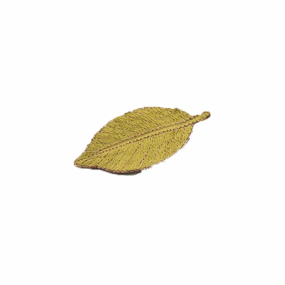 Chic Leaf Design Knitted Barrette - Korean Style Hair Accessory Clip