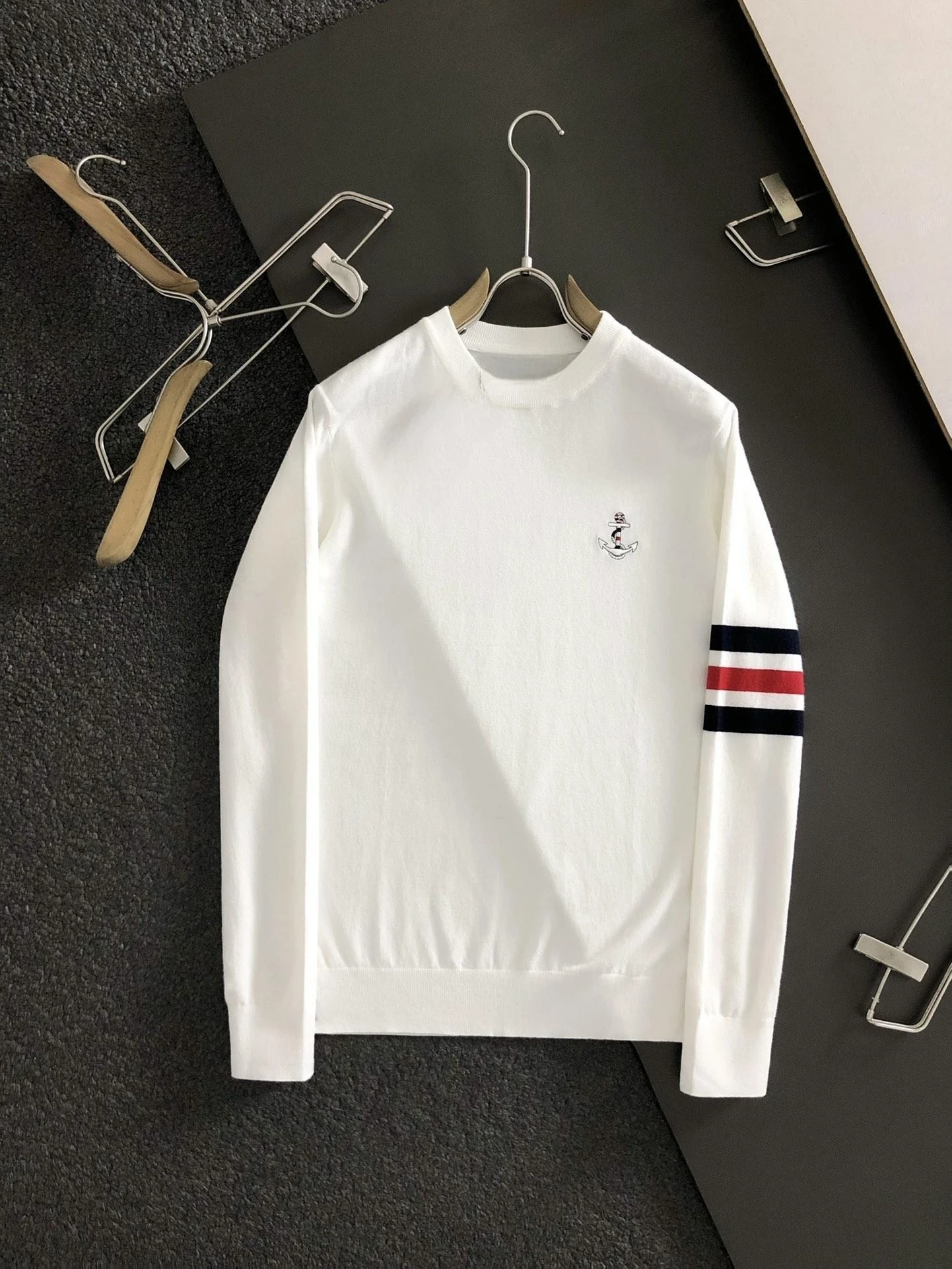 

TB Men's Sweaters 23ss Y2K New Arrival Crewneck Pullovers Sweaters Classic Multicolor Stripes Kawaii Anchor Embroidery Knit Tops