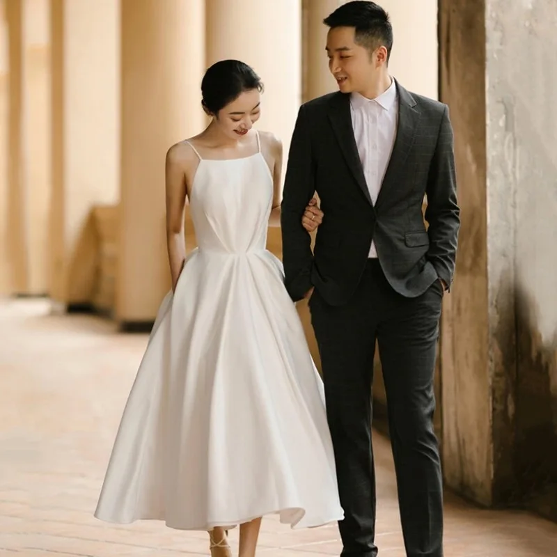 

Sexy Backless Satin Wedding Ball Gown Square Collar Mid-calf Wedding Dress Simple Fashion Spaghetti Straps Vestido De Noiva