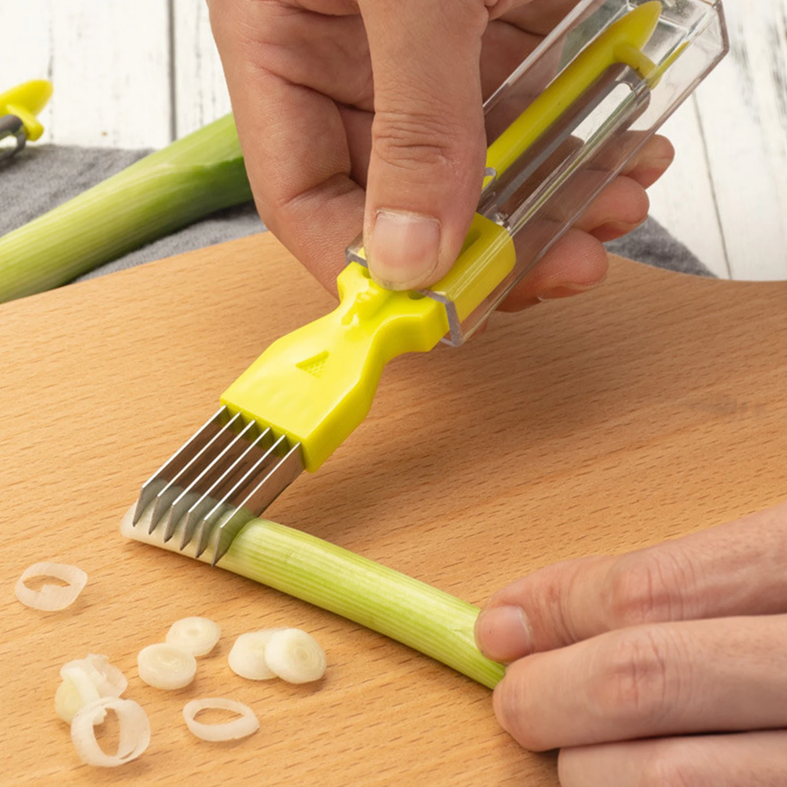 Vegetable Fruit Onion Cutter Peeler Shredder Multifunctional Kitchen Tool