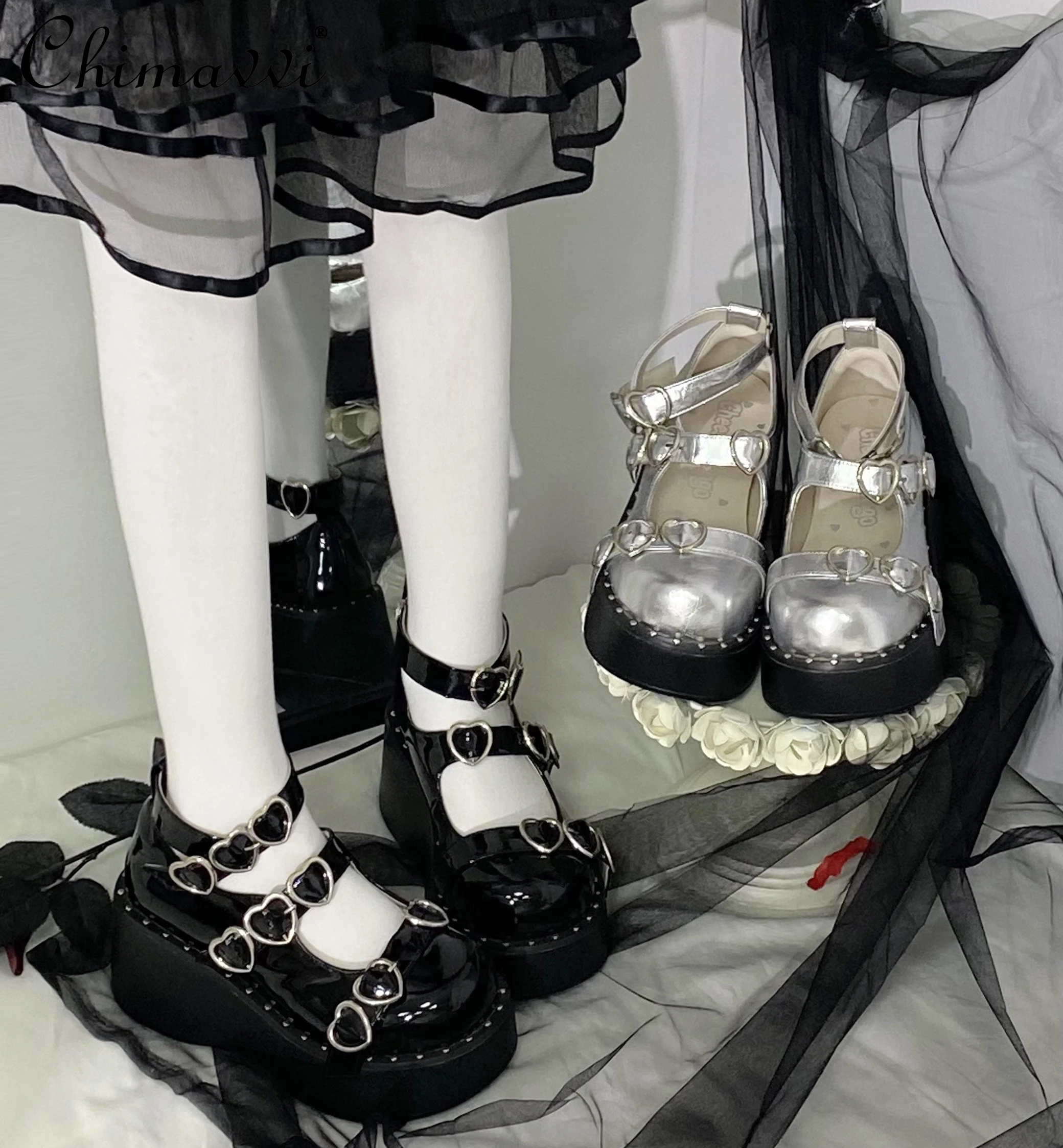 

Lolita Style Love Double Buckle Thick Sole Rivets Paltform Shoes 2024 Autumn Women's Single-Layer Shoes Chunky Heel Pumps