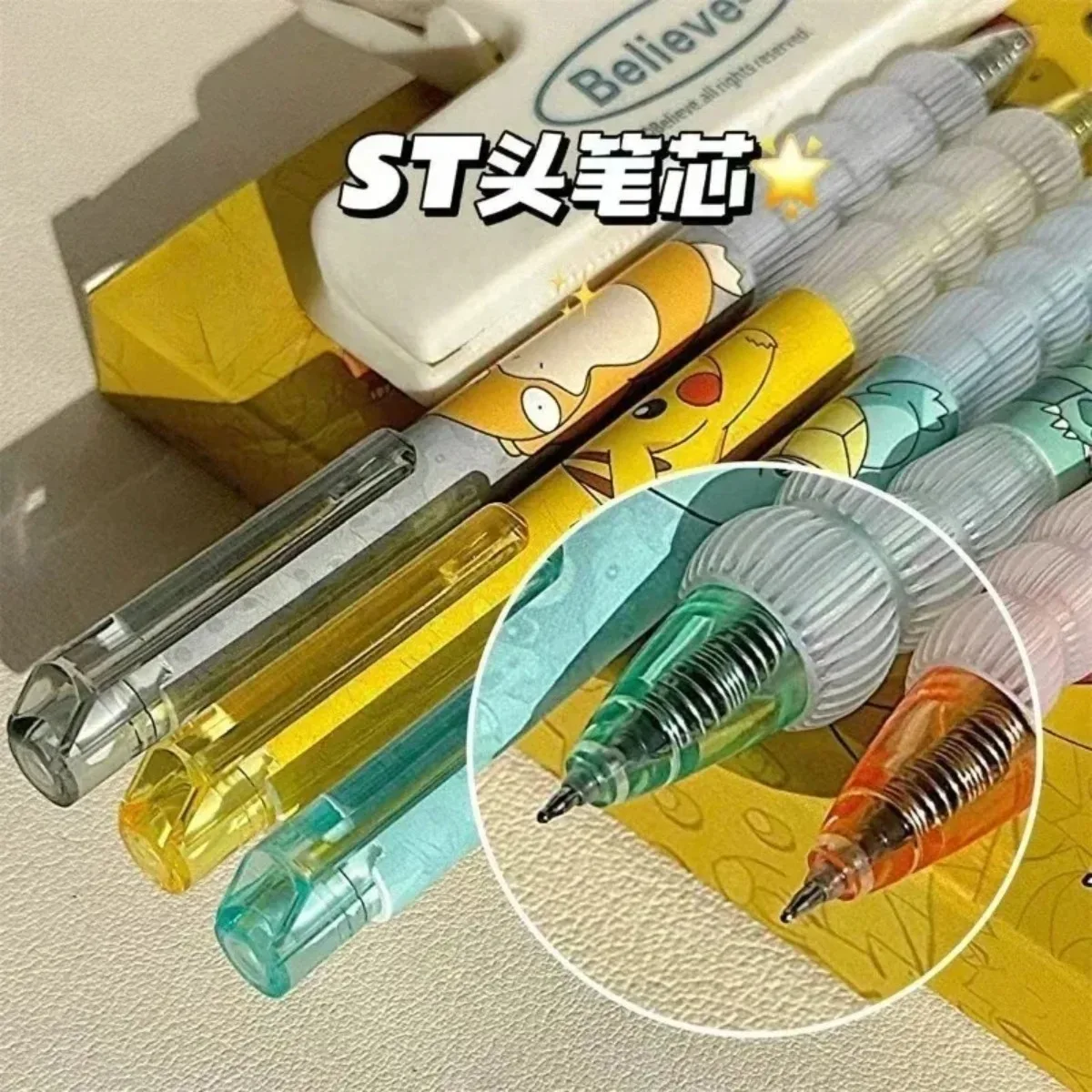  젤 펜 세트 5개  파이리 꼬부기 귀여운 애니메이션 문구류 부드러운 필기감 학용품 선물