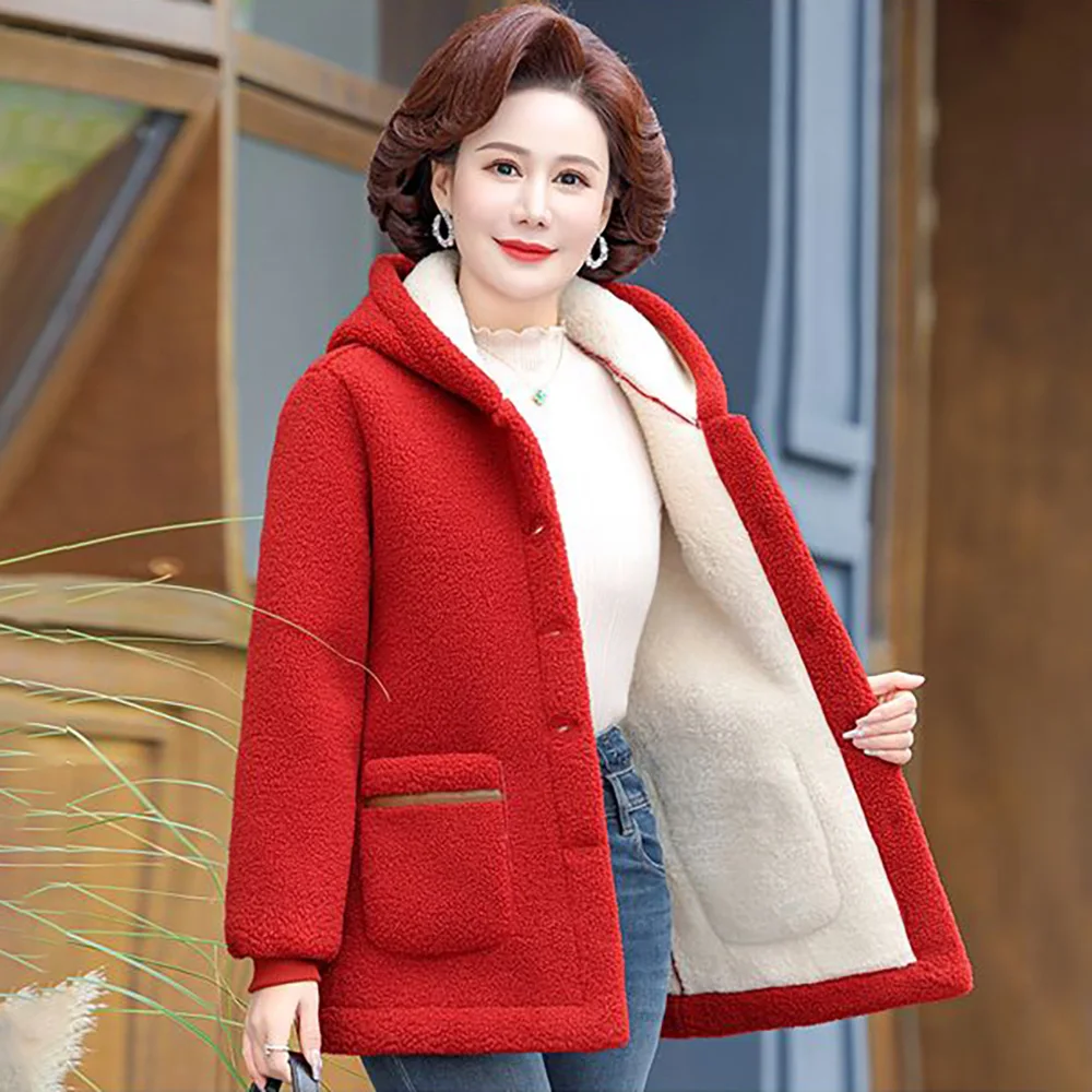 Mom Winter Lamb Cashmere Middle-aged And Elderly New Cotton-padded Clothes Fashion Loose Western-style Particle Coat Women 5XL.