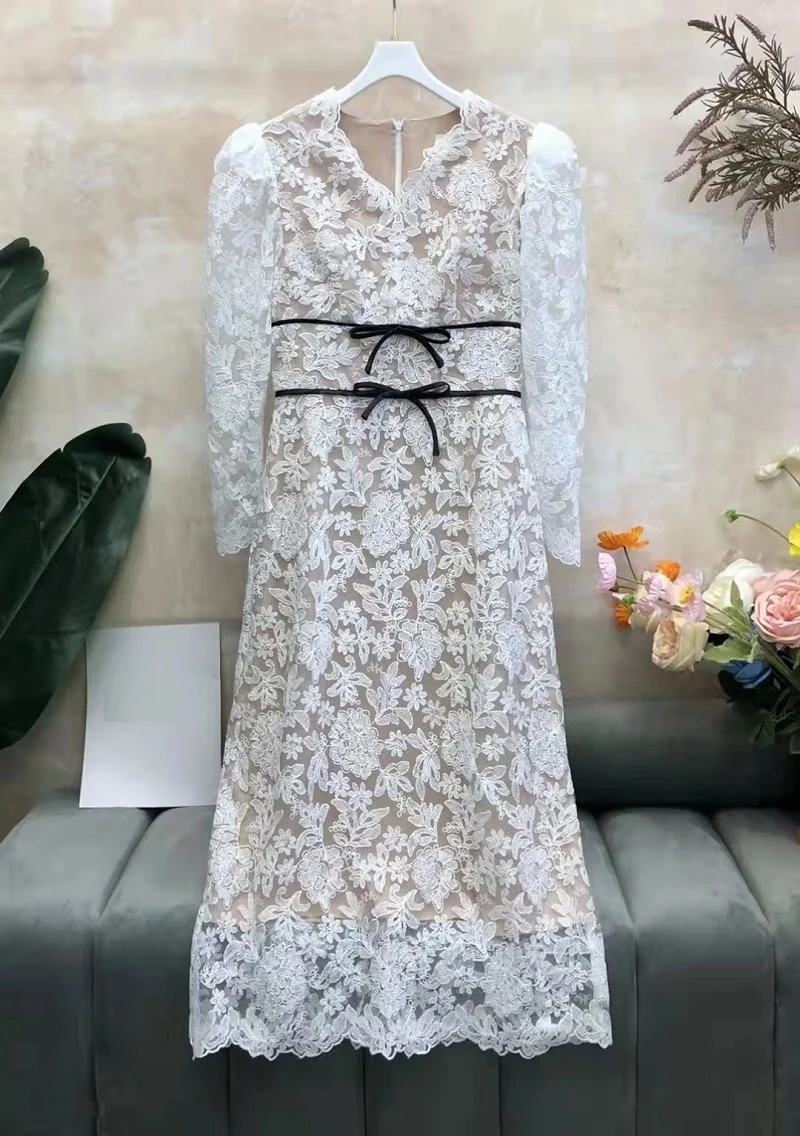 

High Quality Lace Dress 2023 Spring Summer Style Women V-Neck Allover Exquisite Embroidery 3/4 Sleeve Midi Party Bodycon Dress