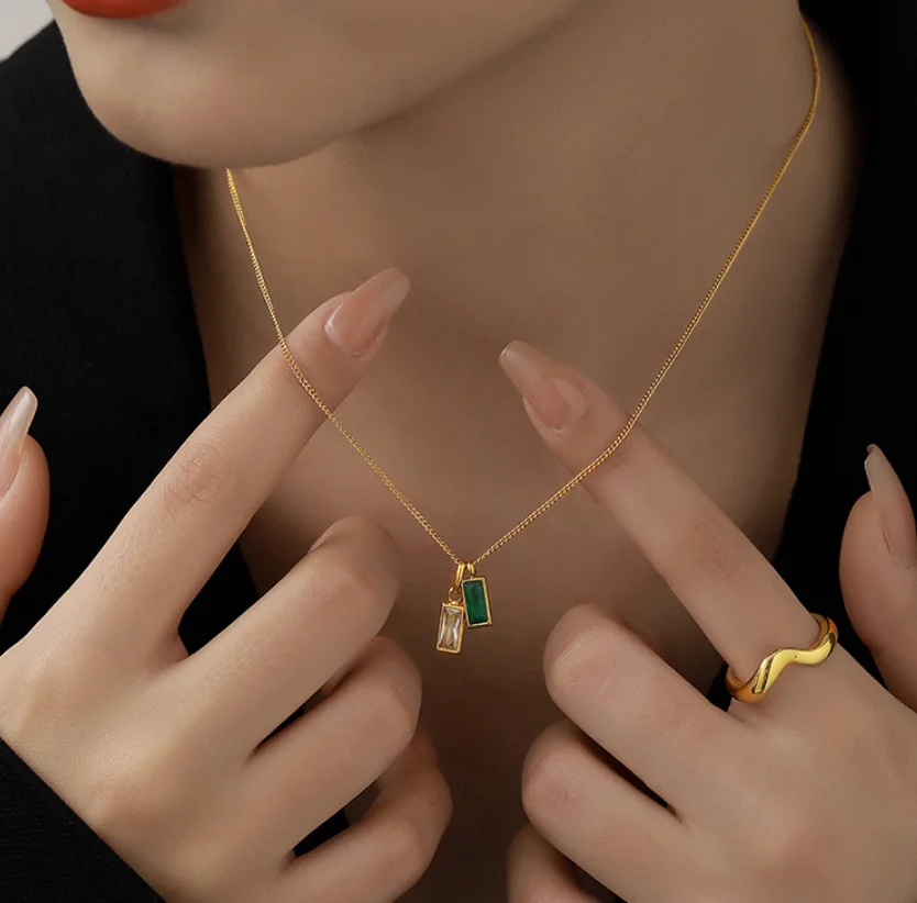 Simple white green zircon double Pendant Chain titanium steel necklaces for women 2023 fashion jewelry