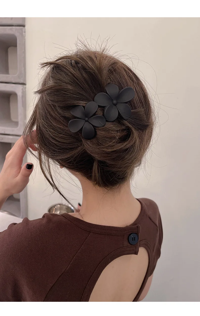Sommer Neue Haar Clips Zubehör Elegante Matt Schmetterling Blume Barrettes Frauen Einfachheit Haarnadeln Einfache Entenschnabel Kopfbedeckungen – Detail 3