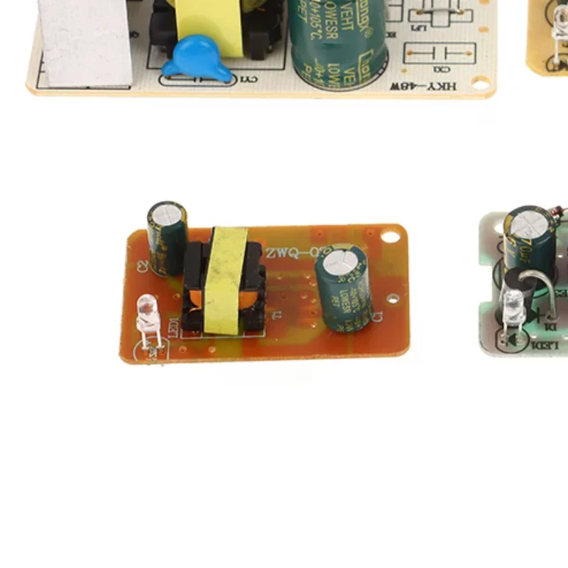 Multi-Voltage Switching Power Supply Module with Comprehensive Protection