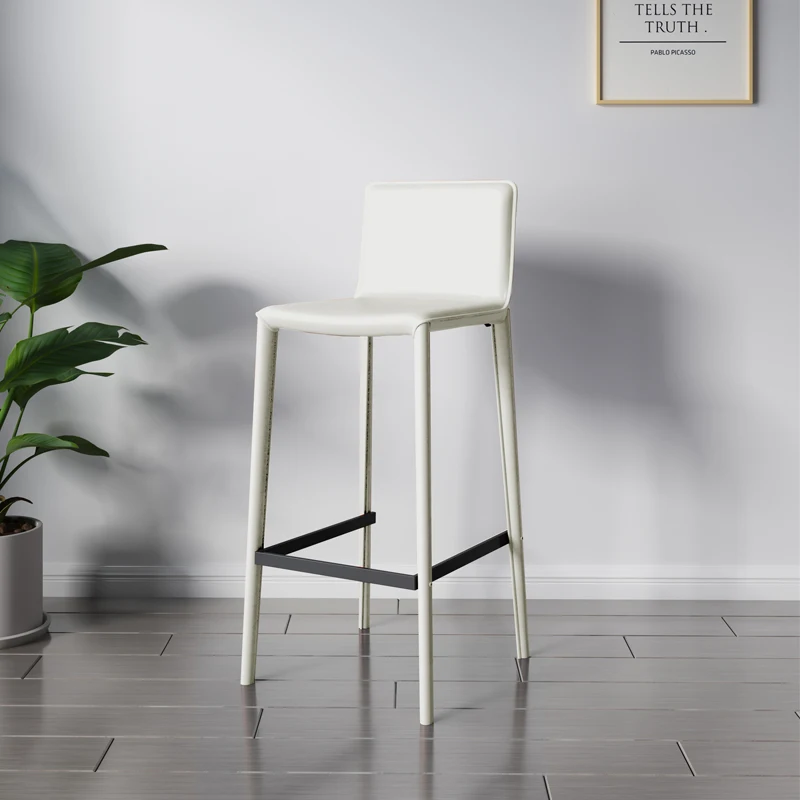 Рисунок 3 - Мягкие барные стулья