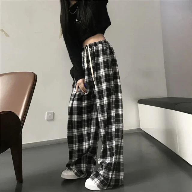 Black and White Plaid pants Oversize New Women Casual Loose Wide Leg Trousers Ins Retro Teen Straight Trousers Hiphop Streetwear 6