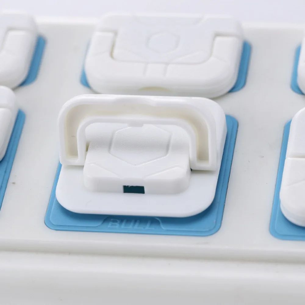 Easy Install Baby Child Electric Shock Protection Socket Cover Dust-proof Tape Hidden Handle for Families Power Plug Protector