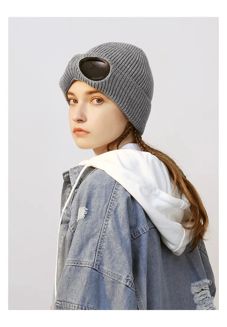 Lue med briller for menn og kvinner