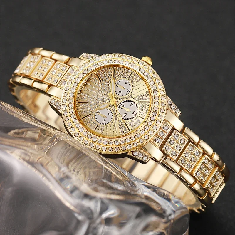 Women Watch Luxury Elegant Alloy Quartz Watch