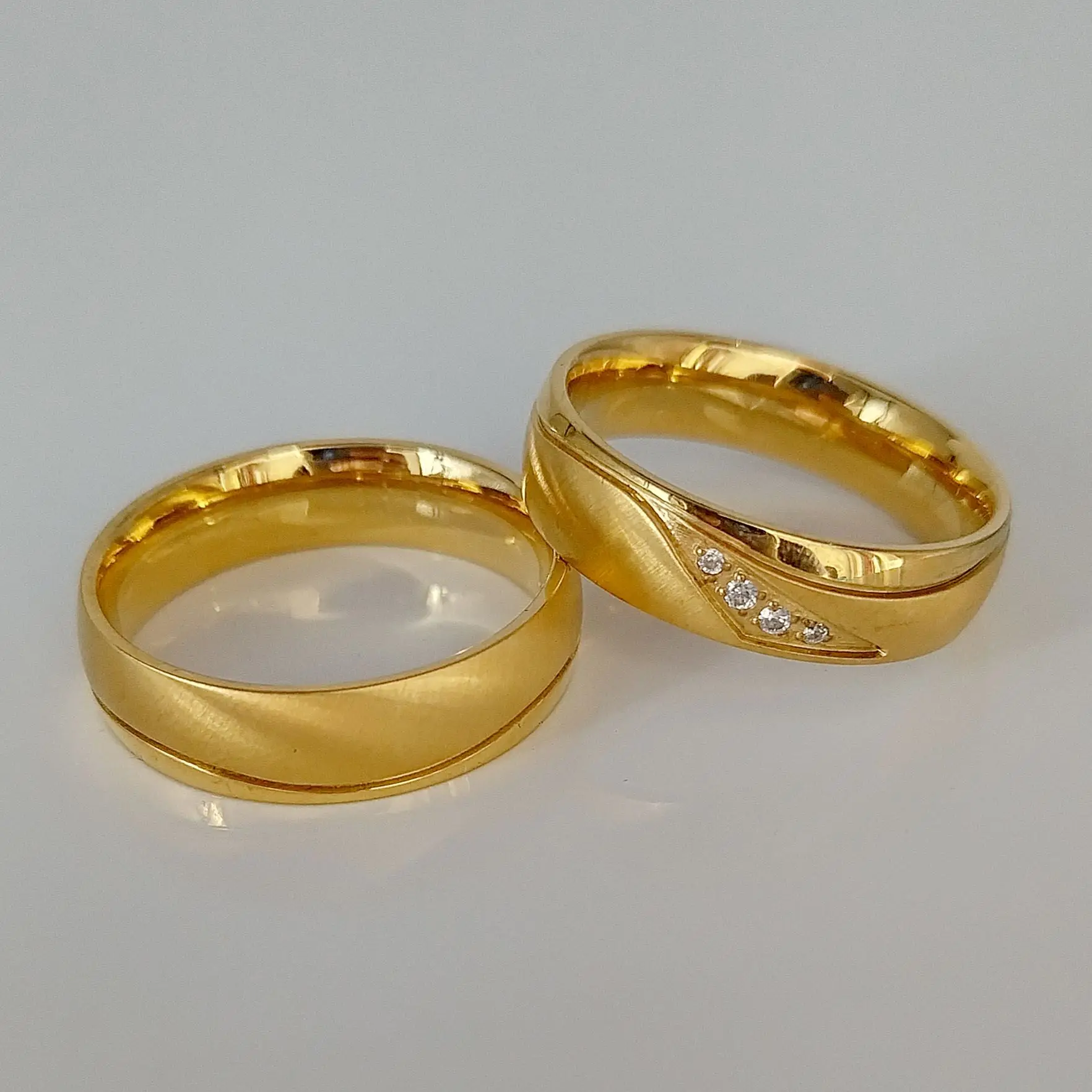 Top more than 168 gold plated wedding rings awesomeenglish.edu.vn
