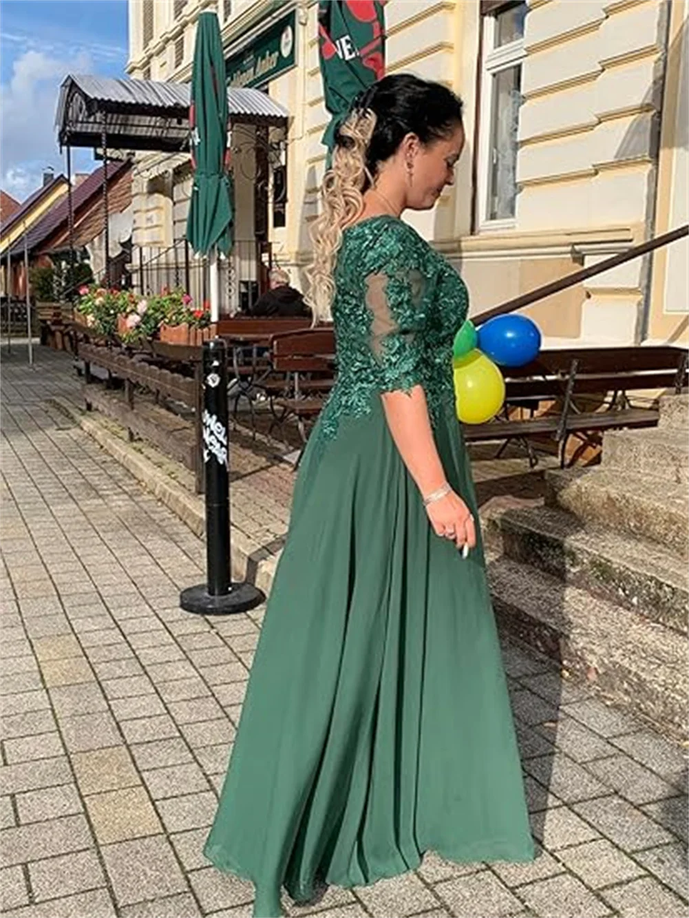 Mother Of The Bride Dresses Long Chiffon Evening Dress V Neck Lace Flowers Appliques Formal Party Gowns With Sleeves