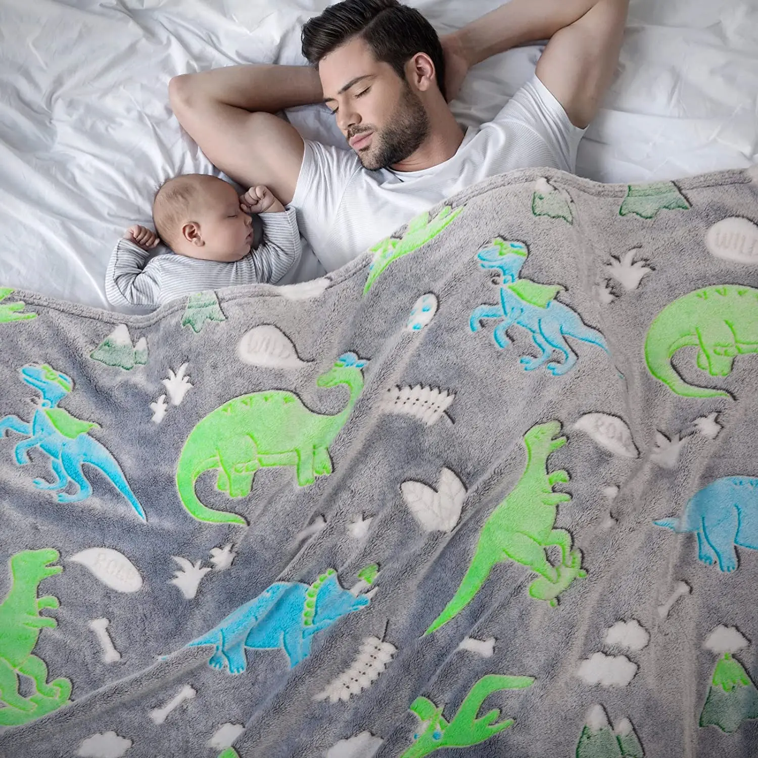 Luminous Unicorn Dinosaur Throw Blanket for Girls Boys Plush Flannel Blanket Christmas Tree Glow in the Dark Super Soft