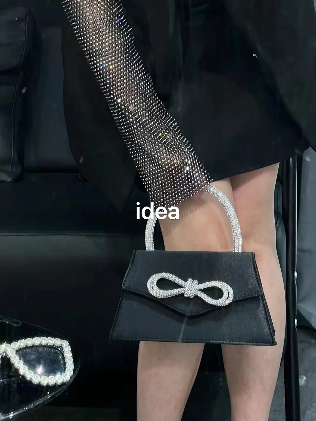 Ÿ ƾ ۸   ŵ ڵ, ¦̴ ν ̾Ƹ ̺ ,  Ƽ Ŭġ ,  ũνٵ 