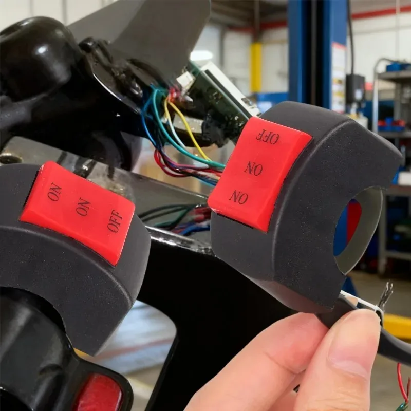 Universal 3 Position ON-ON-OFF Motorcycle Handlebar Switch Kit Headlight Toggle Switch Motorcycle Seat Modification Replacement