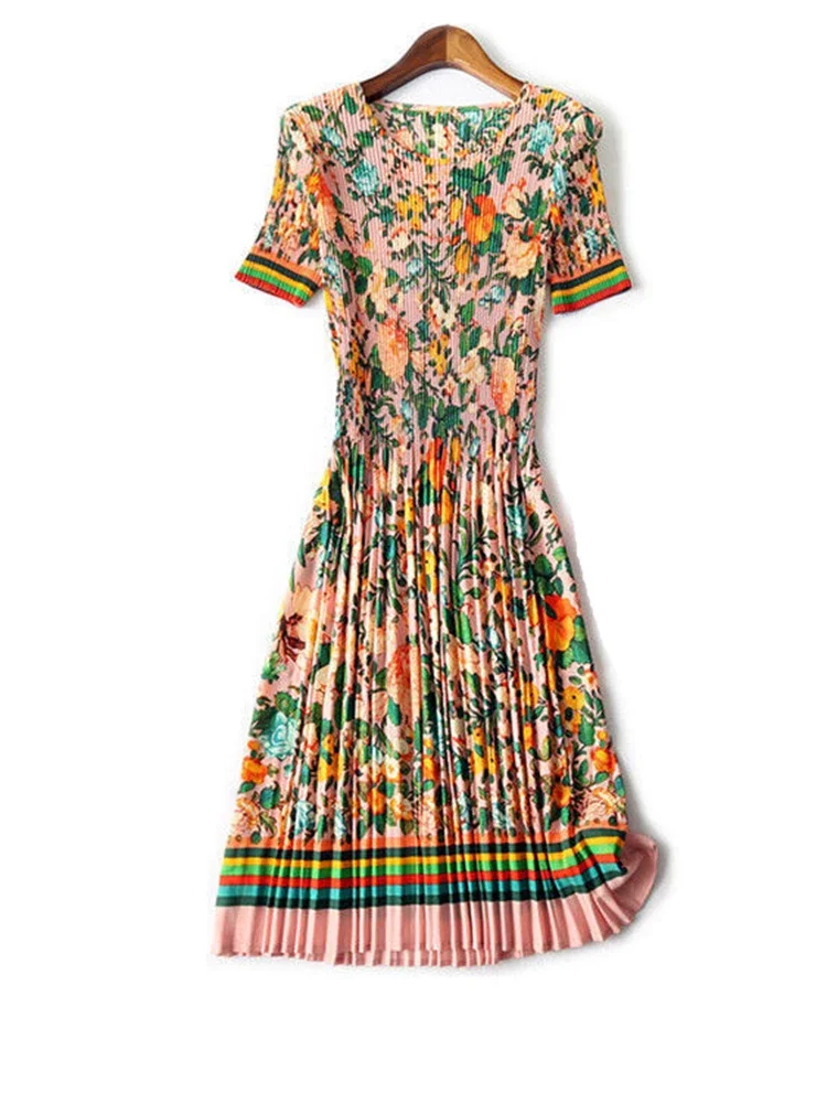 2023 Summer One Line Collar Ruffled Elastic Fashion Print Holiday Swing ...