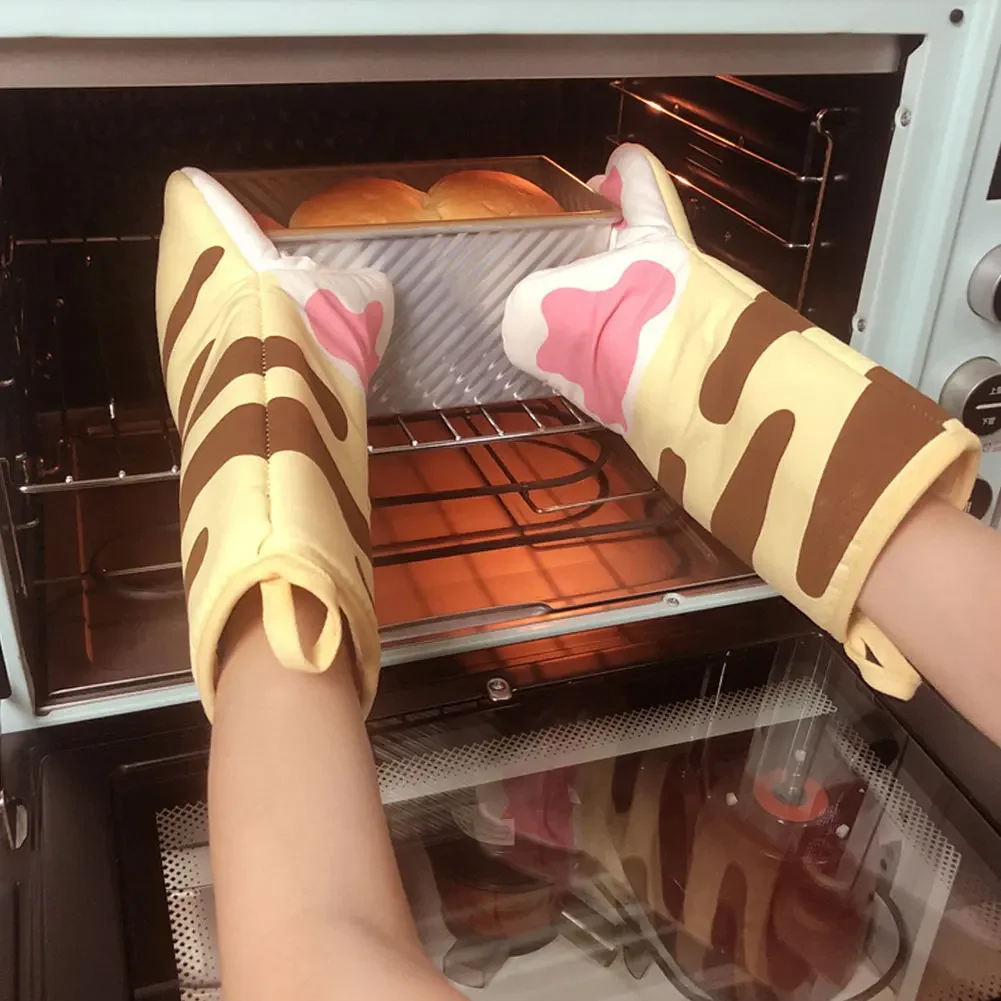 Creative Thickened Heat Resistant Oven Glove Anti Scalding Cotton Glove Cute Fish Cat Paw Kitchen Microwave Oven Mitt Pot Holder