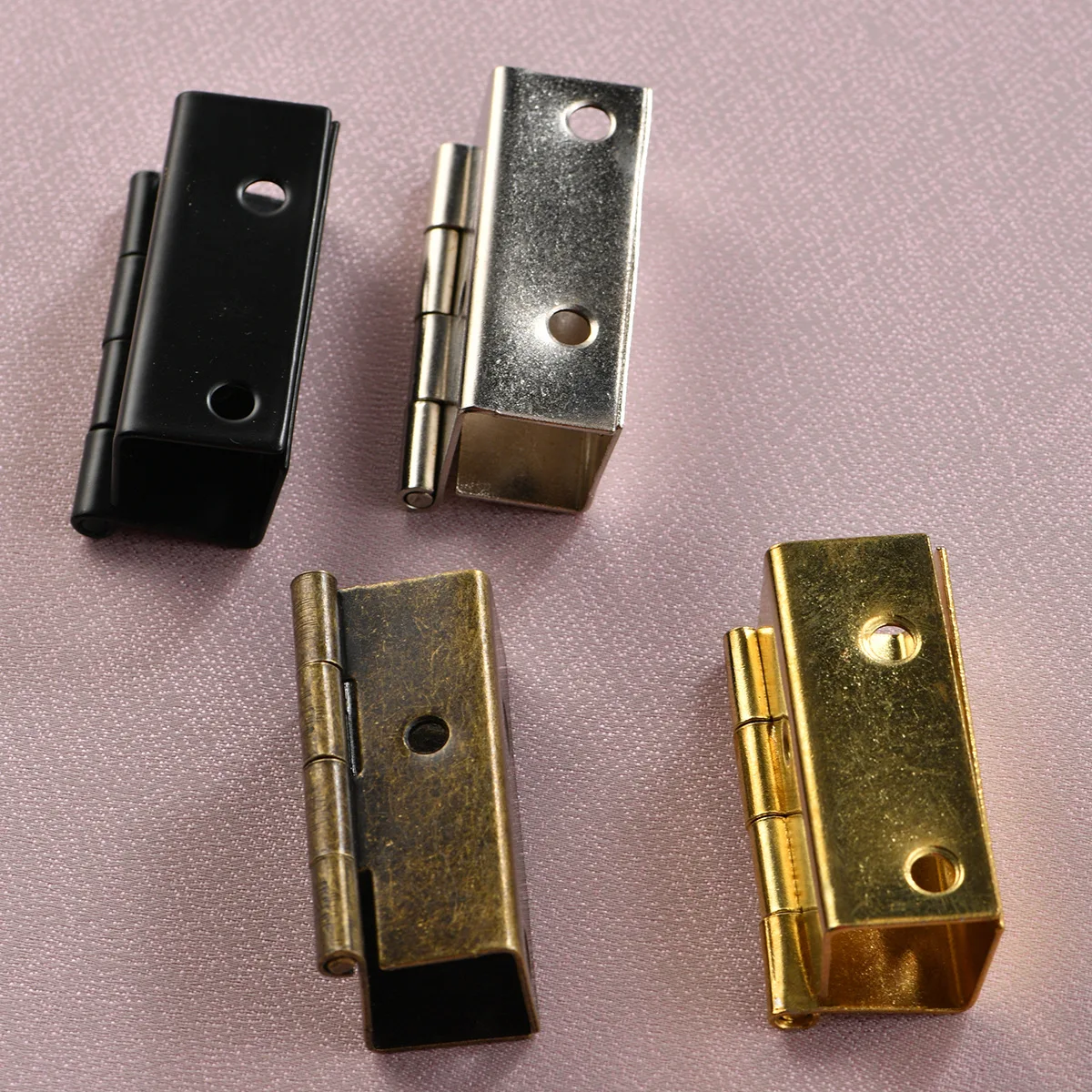 Hardware B-452 Four-fold length 49mm celadon bronze iron hinge with 8 holes and 18mm right angle