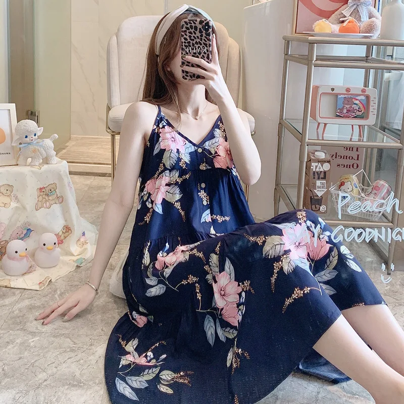 Deep blue azalea 1686 button