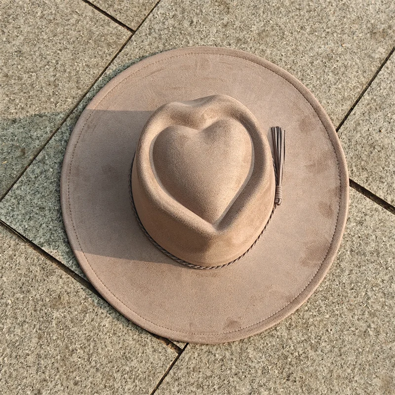 NEU Hellseegrüner Wildlederhut mit Herz- und Pfeilmotiv für Herren und Damen, Herbst-Winter Filzhüte, Klassische Kirchenhüte, Fedora-Hüte, Sombrero Hombre – Detail 16