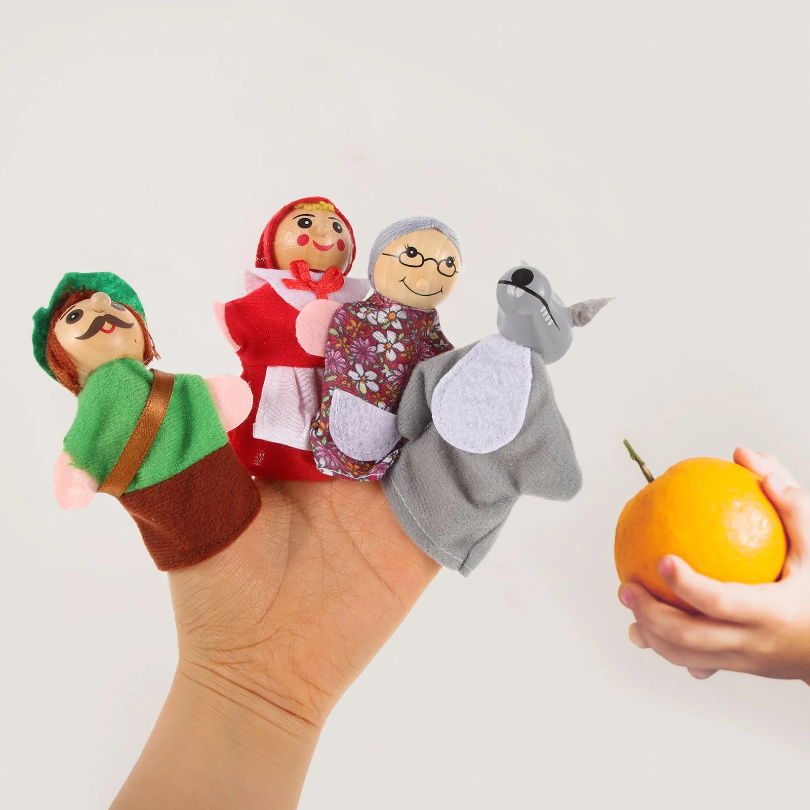 

Игрушка-марионетка на палец
