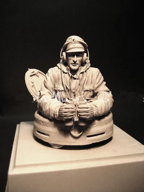 1/16 Resin Figure Model Kit Unassambled Unpainted 16247 1