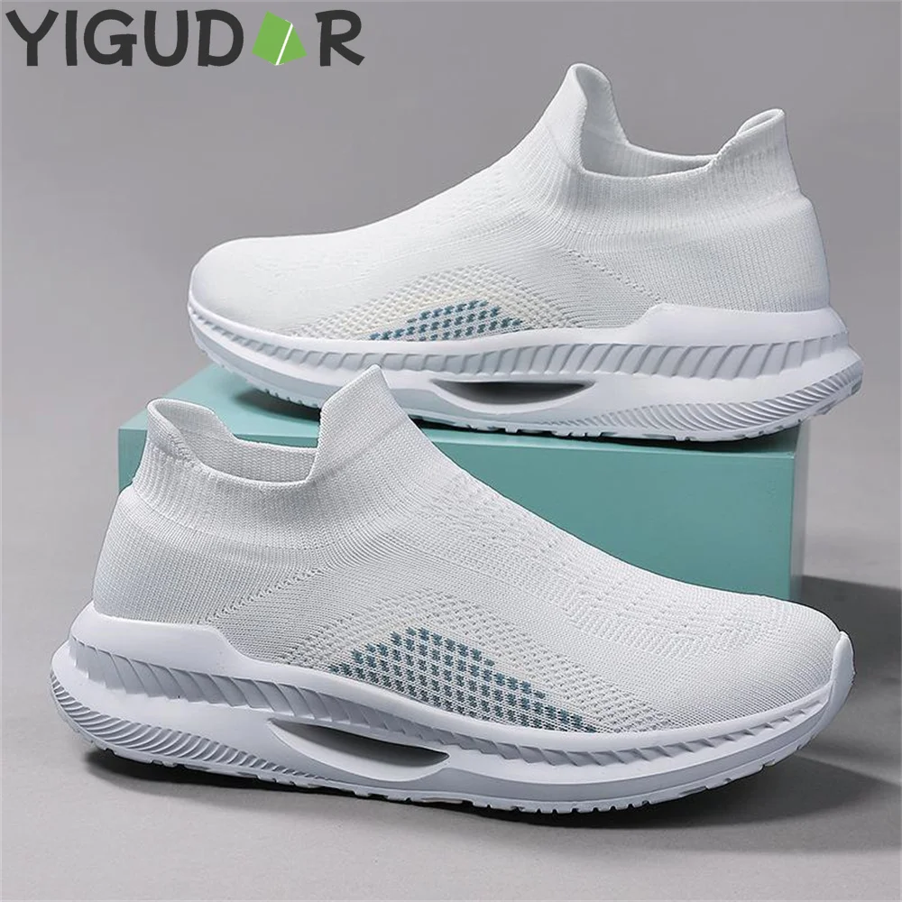 

New sports shoes for spring and autumn lightweight socks for men and women casual sports running one foot pedal shoes lazy shoes