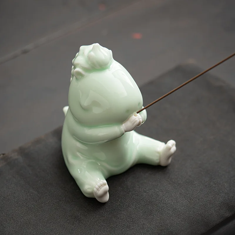 귀여운 작은 물고기 세라믹 장식 새로운 중국 스타일 재미 있은 차 애완 동물 펜 홀더 홈 실내 향 홀더 향 버너