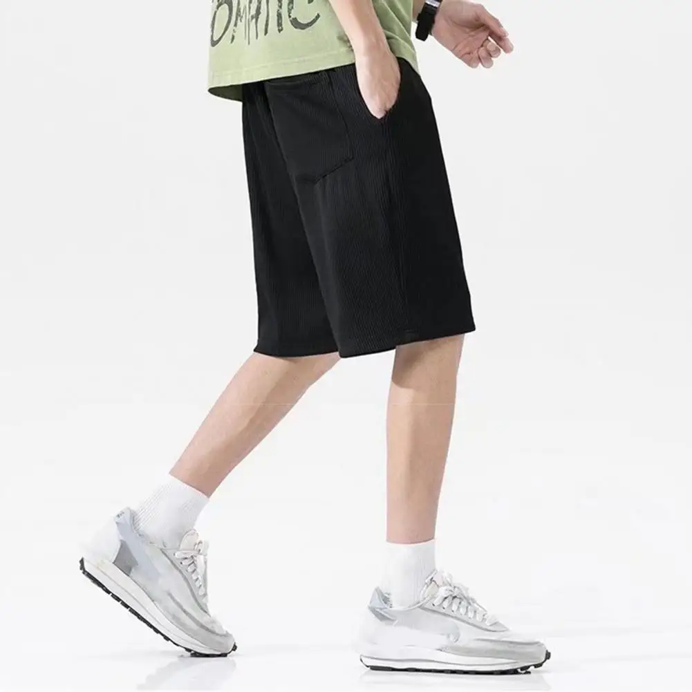 Рисунок 6 - Шорты мужские эластичные со средней посадкой