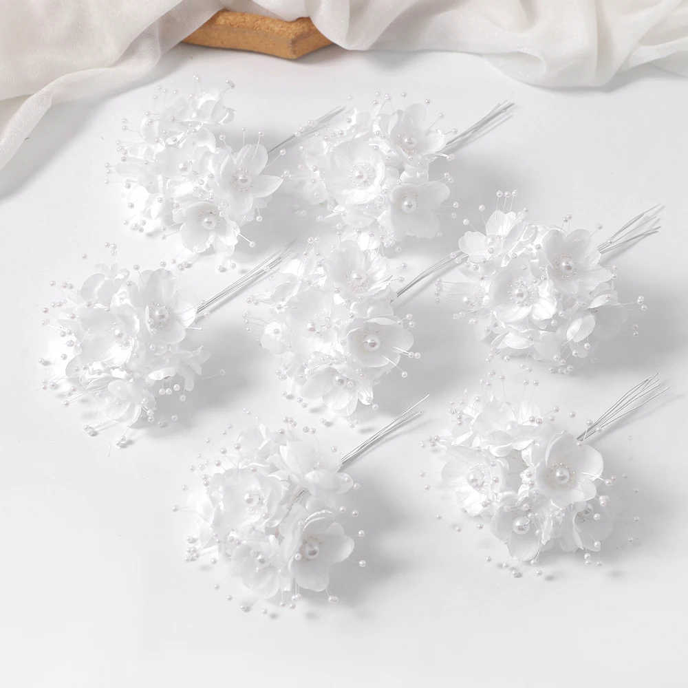 Elegant Pearl-Inspired Artificial Flower Bouquet
