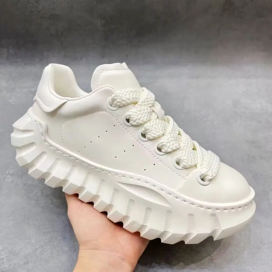 Leather Casual Shoes Men New Lace-up Thick Sole Casual Sneakers Versatile Leather Muffin Shoes Elevated Male Board Footwear 2