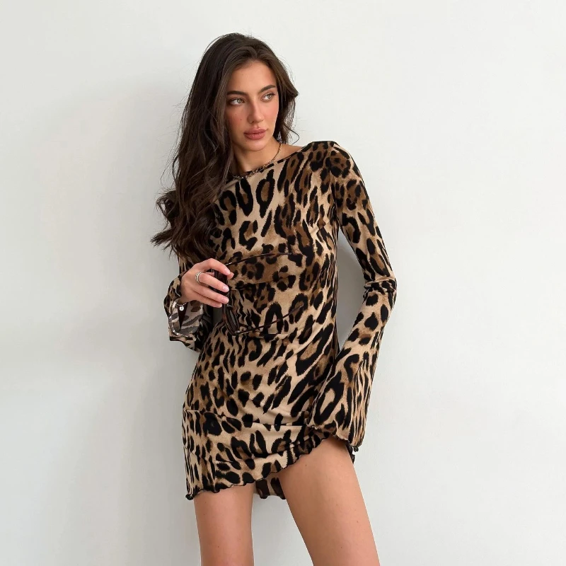 Autumn New High Waisted Round Neck Long Sleeved Dress for Women's Clothing Street slim-fitting Leopard Print Short Skirt 396