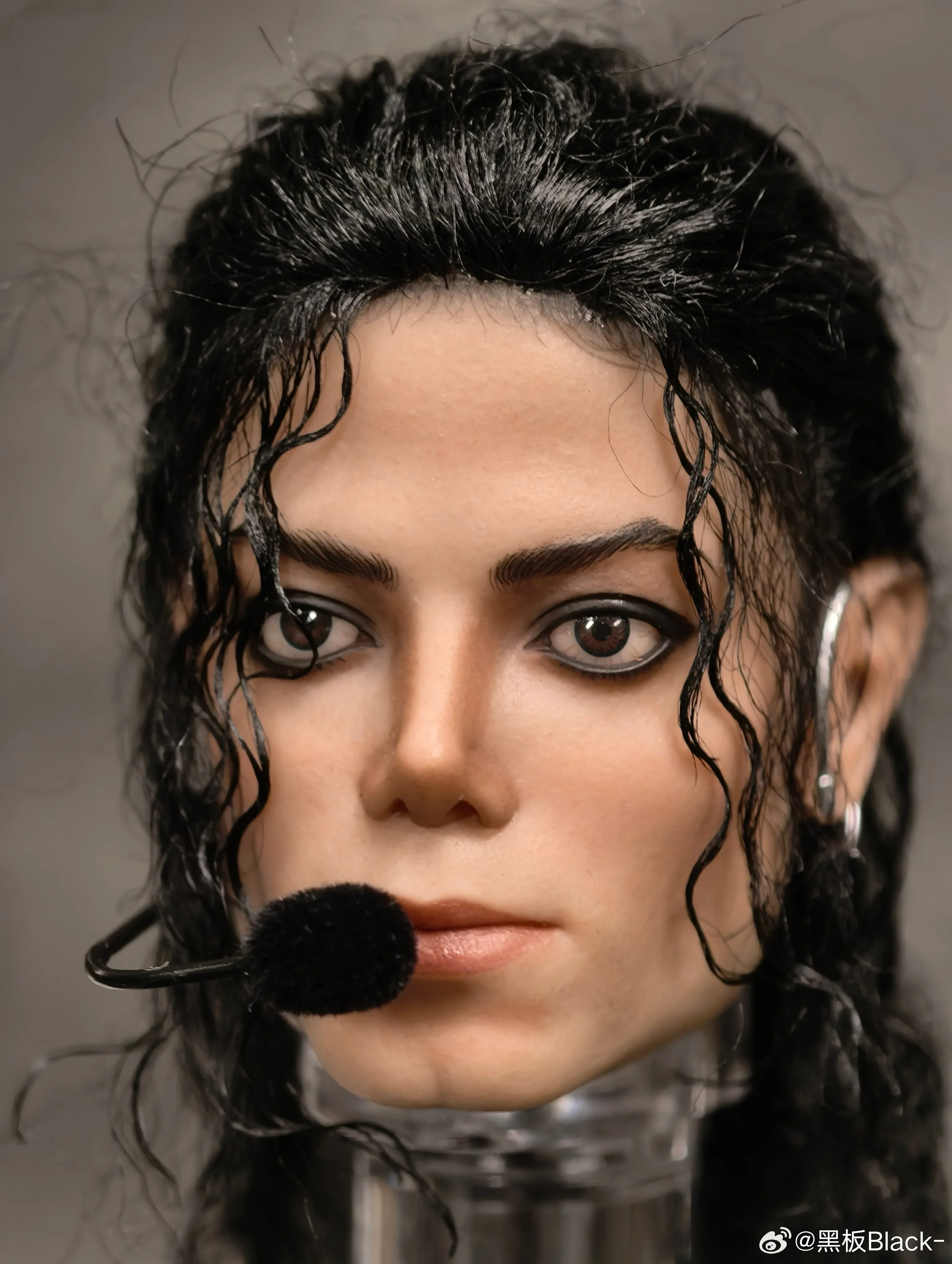 INART 1/6 マイケル・ジャクソン フィギュア QUEEN STUDIOS Amazon | HiPlay INART マイケル・ジャクソン Michael Jackson