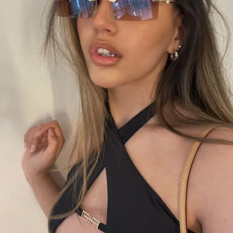 Versatile Black Tank
