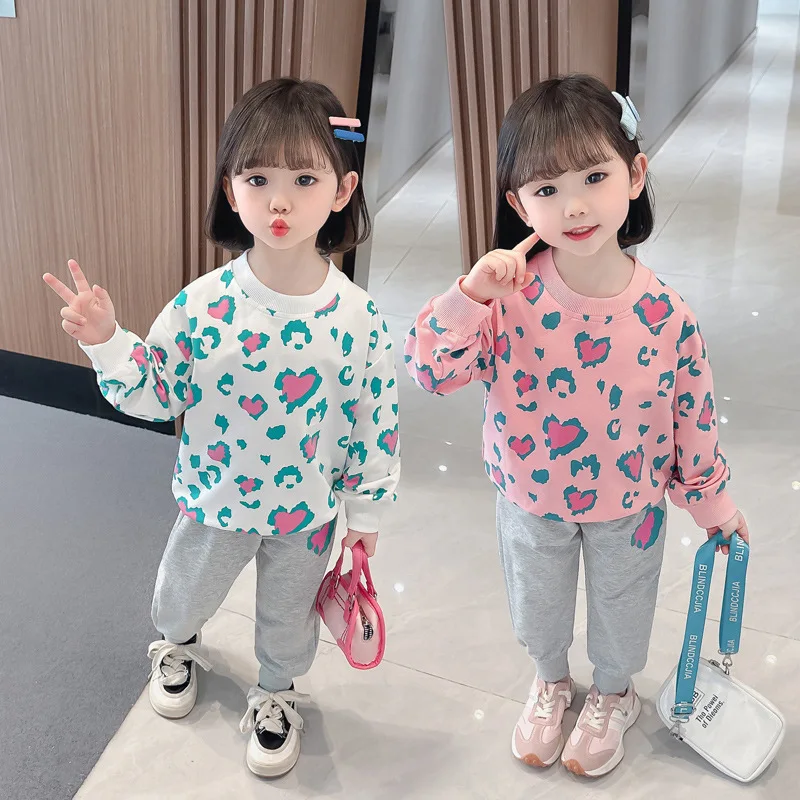 

2023 Autumn Baby Girls Sets Korean Children'S Clothing Tracksuit For Kids 2pcs Outfits Irregular Love Print Girls Clothes 1-5T